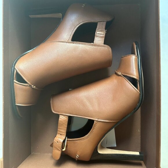 Brand new Coach leather Peep Toe Booties - Picture 3 of 4